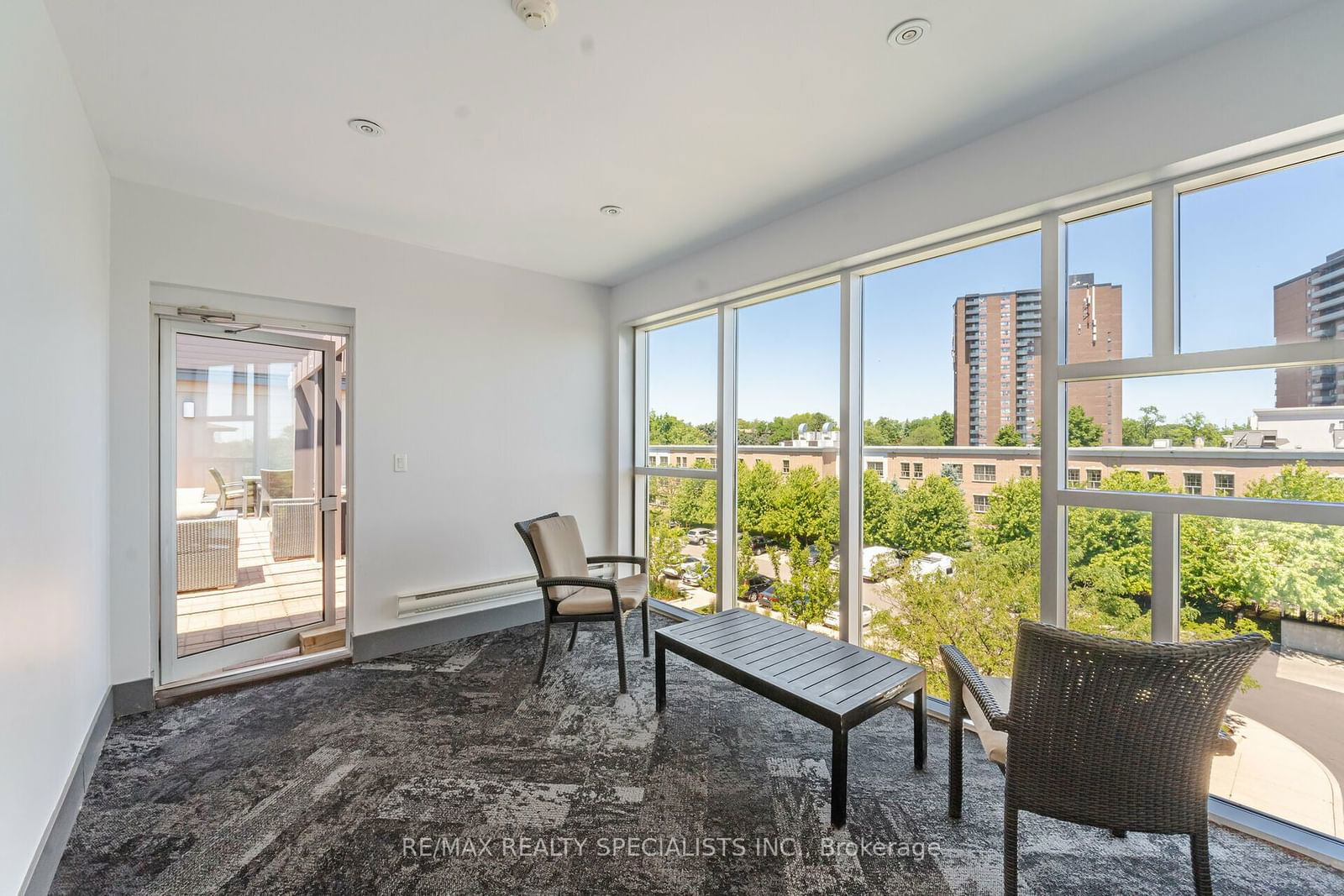 570 Lolita Gardens, unit 319 for sale - image #24