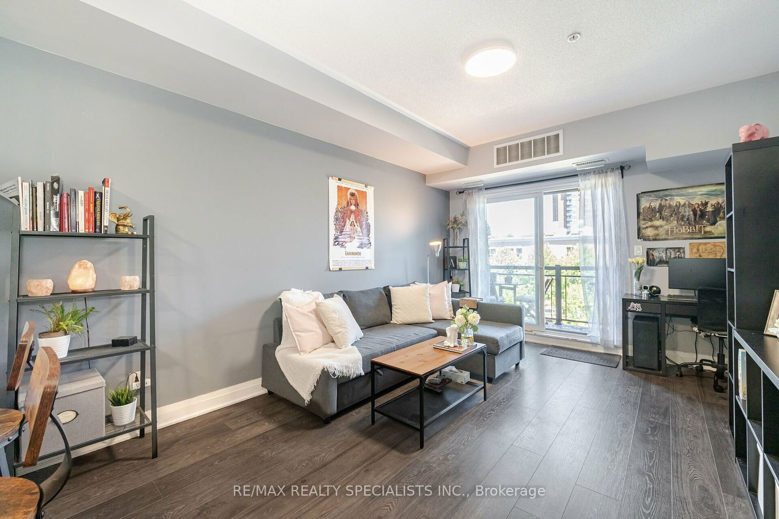 570 Lolita Gardens, unit 319 for sale - image #5