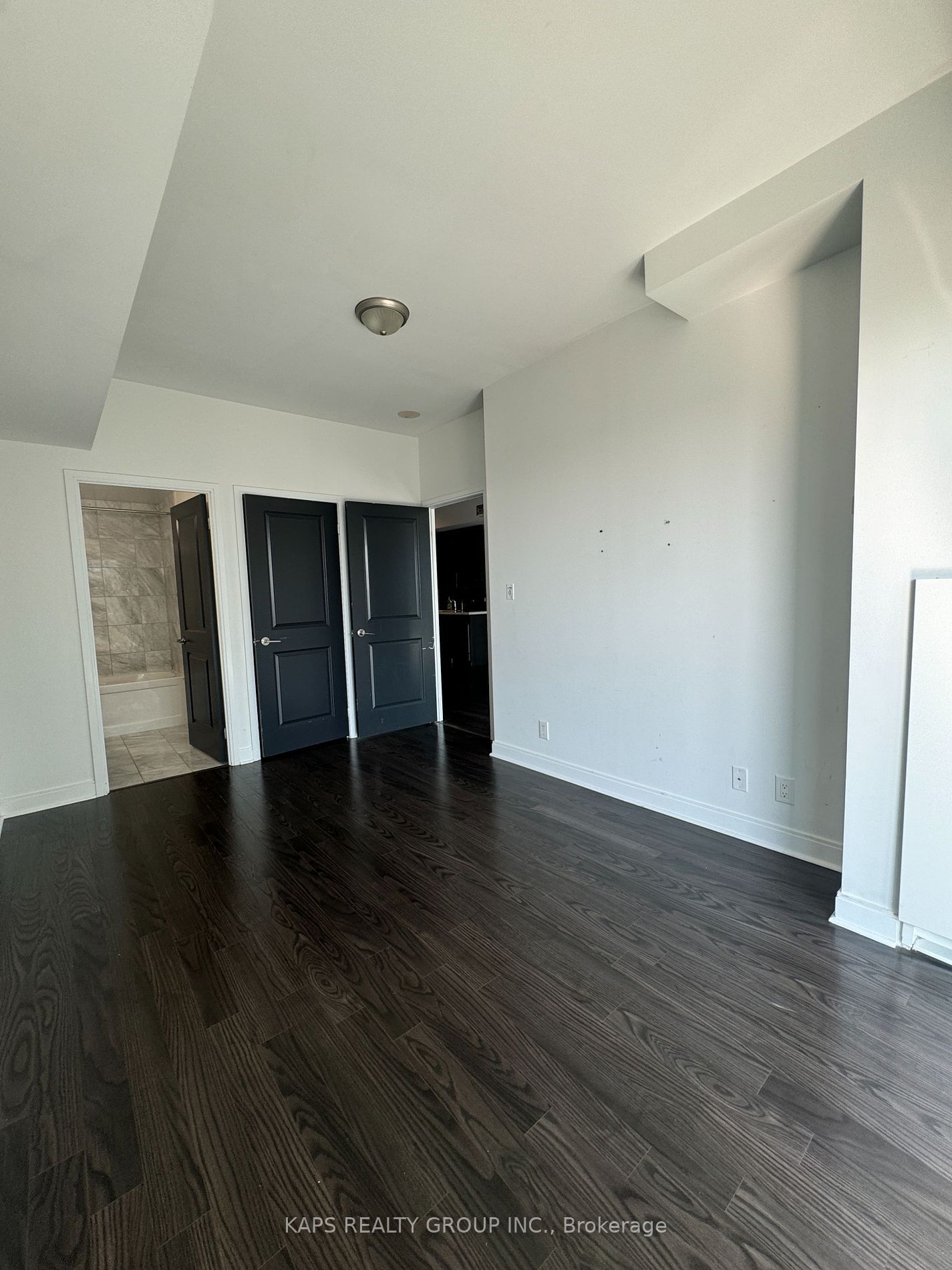 50 Absolute Ave, unit 3304 for rent - image #13