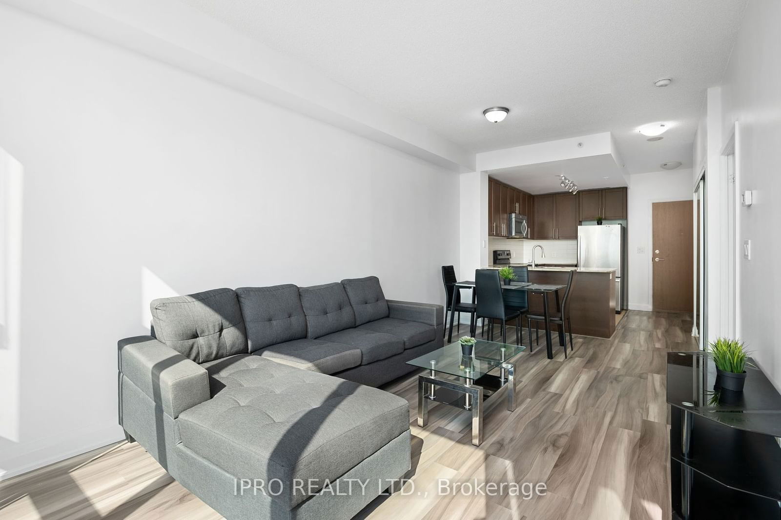 3985 Grand Park Dr W, unit 1103 for sale - image #19