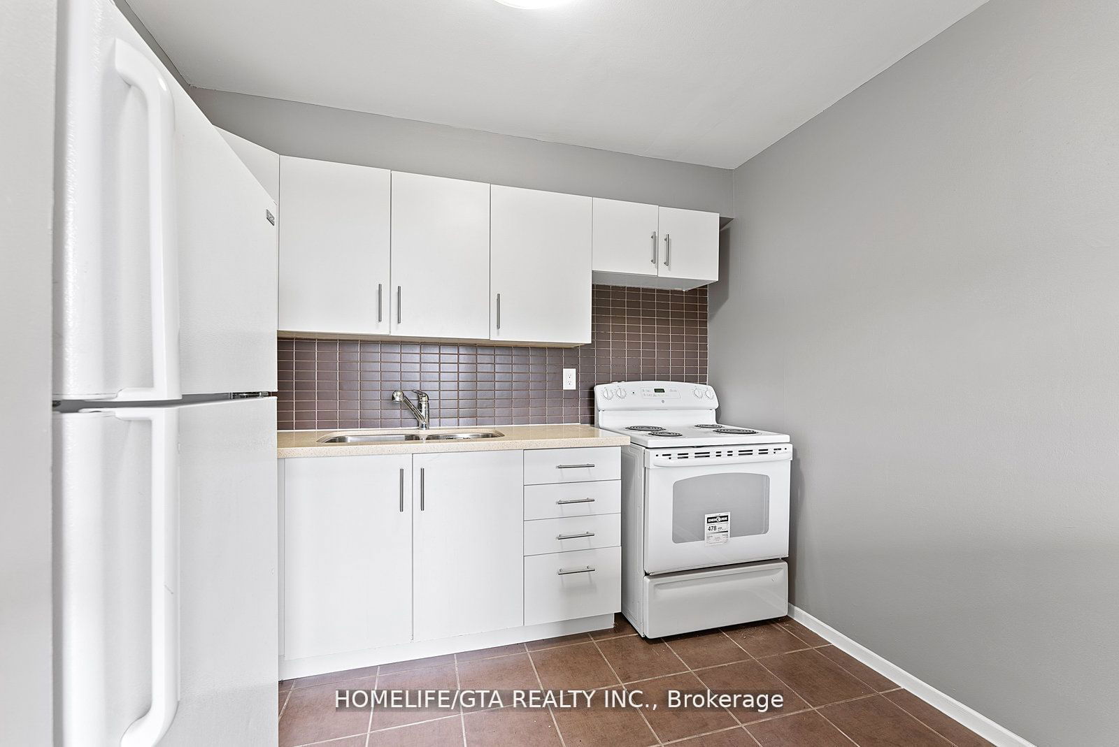 4645 Jane St, unit 1208 for sale - image #8