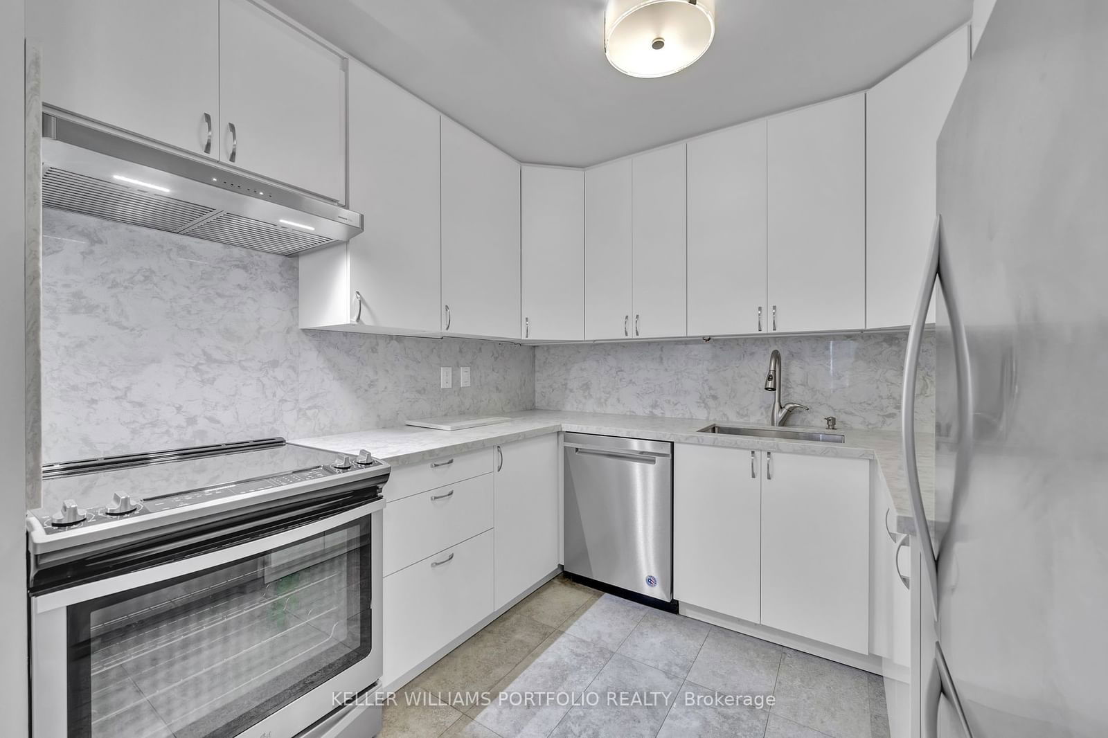 1320 Islington Ave, unit 1204 for sale - image #15