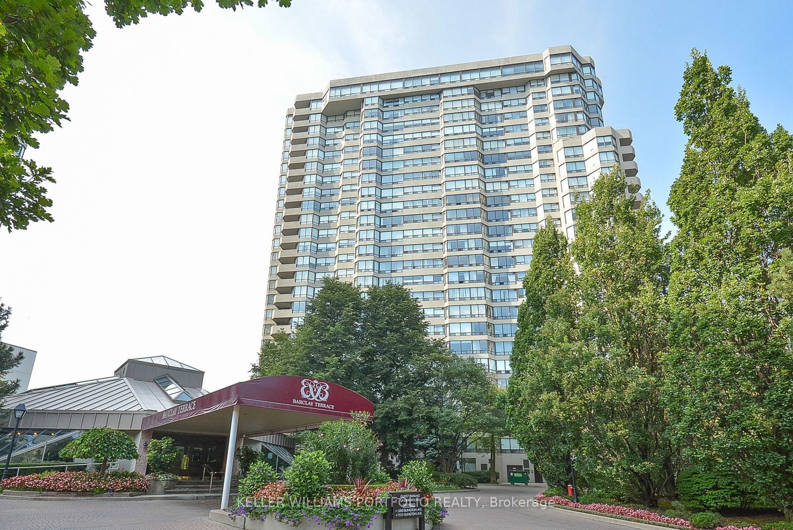 1320 Islington Ave, unit 1204 for sale