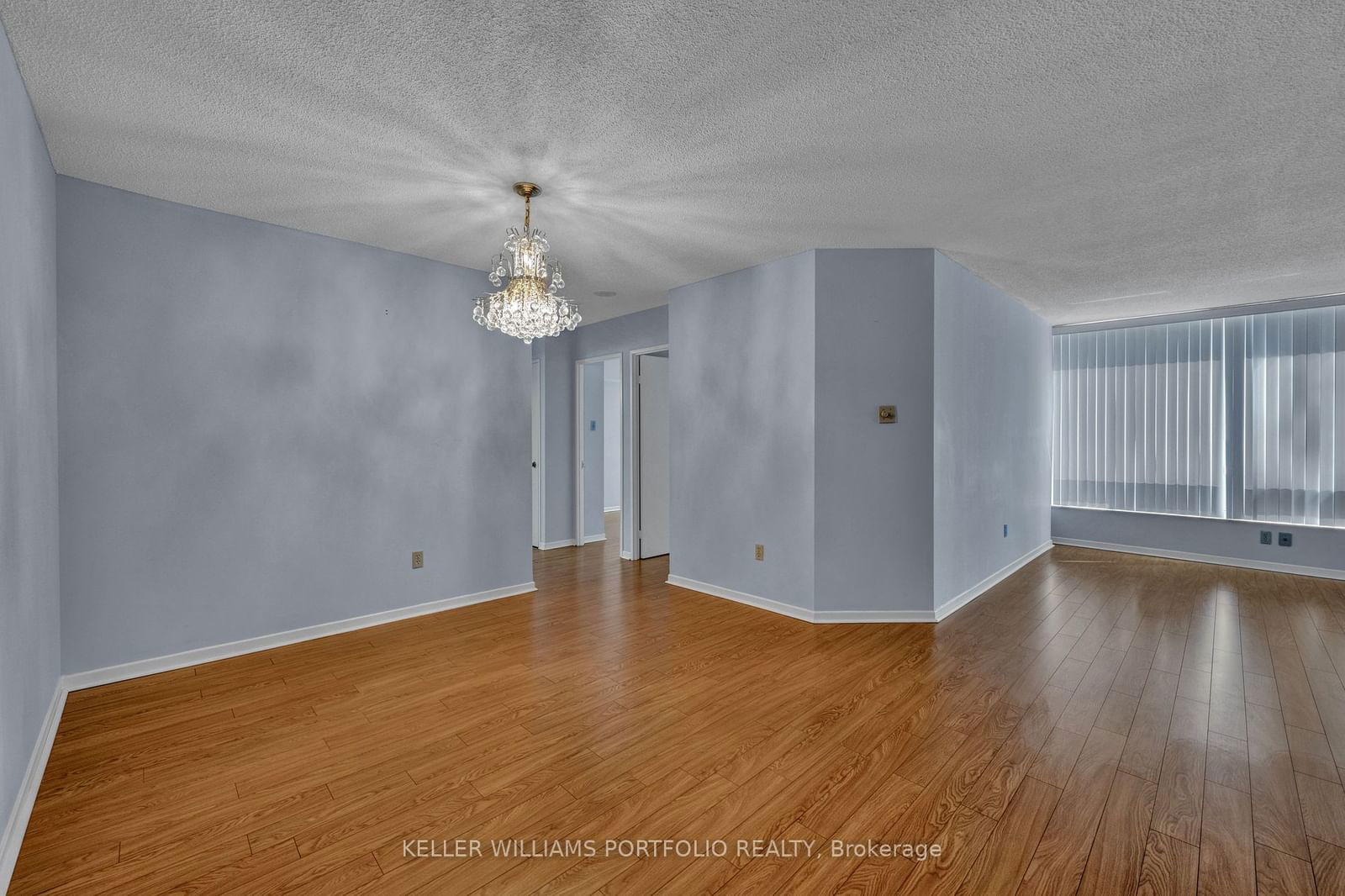 1320 Islington Ave, unit 1204 for sale - image #8