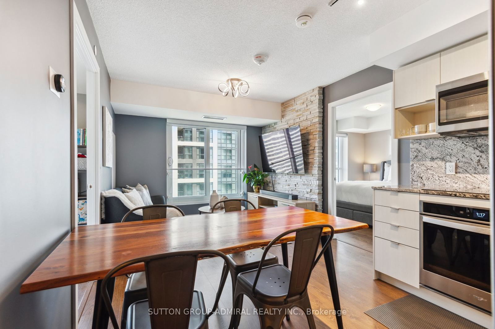 9 Mabelle Ave, unit 1119 for sale