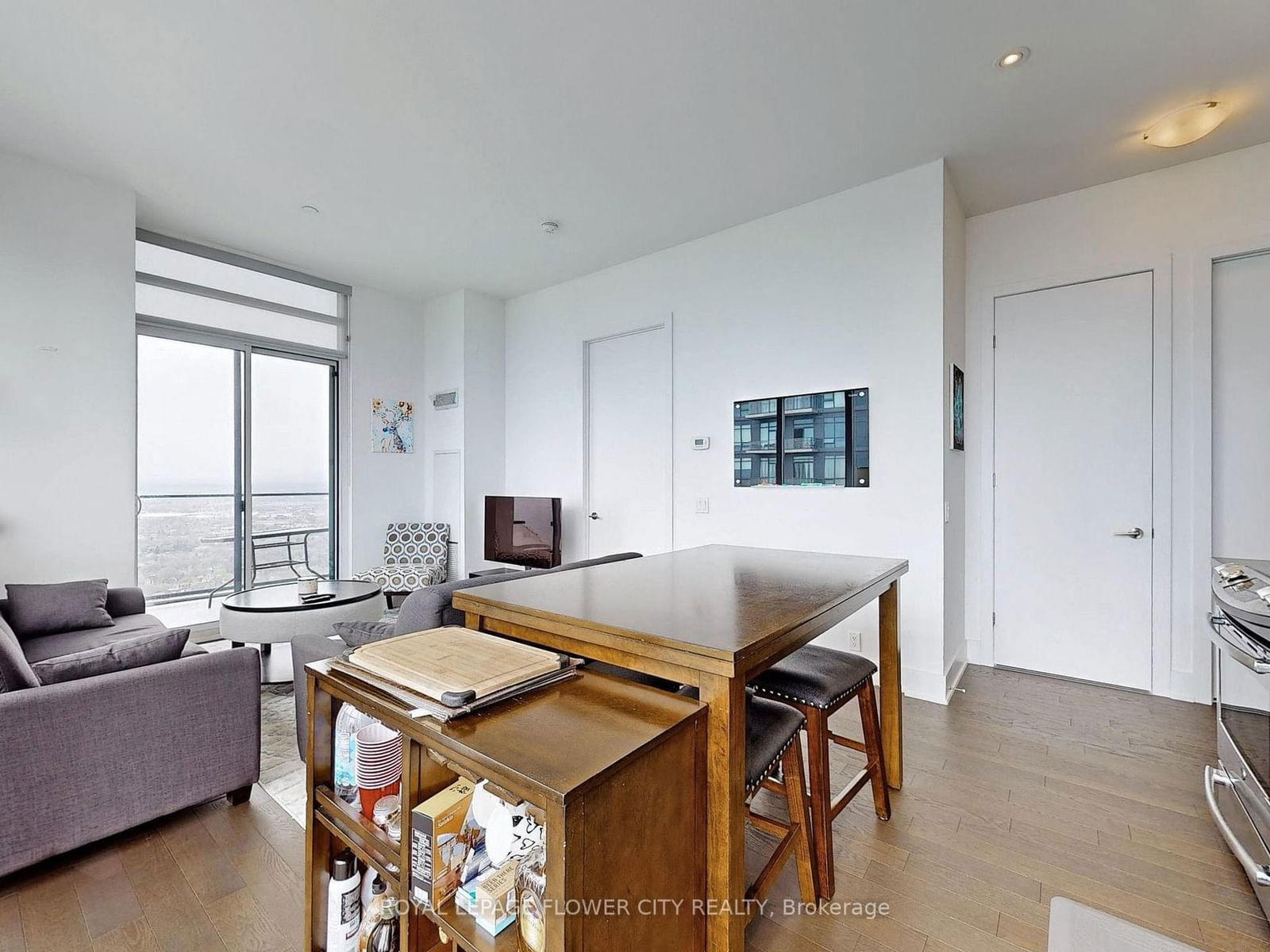 10 Park Lawn Rd, unit PH 01 for sale - image #11