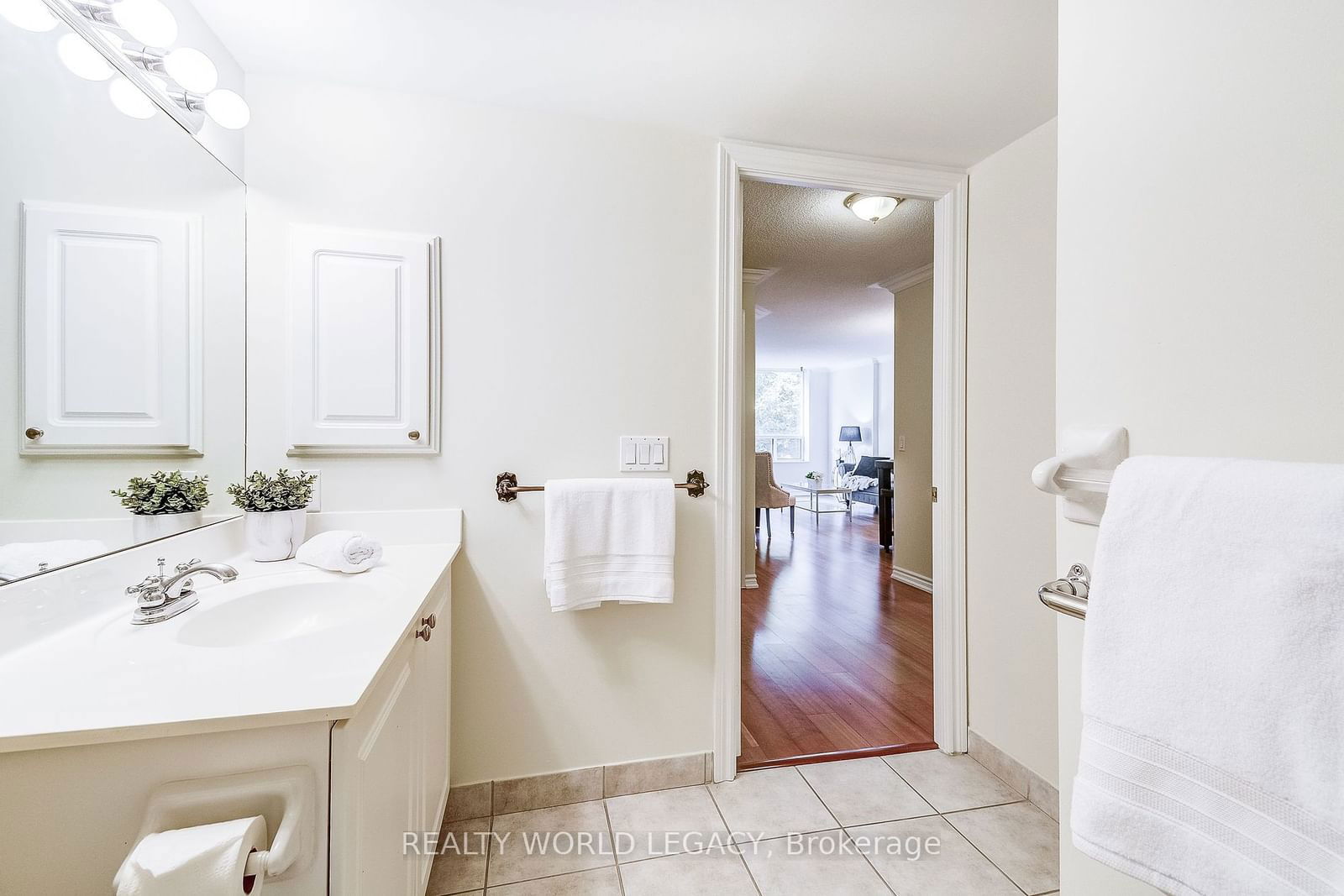 100 Burloak Dr, unit 1308 for sale - image #14