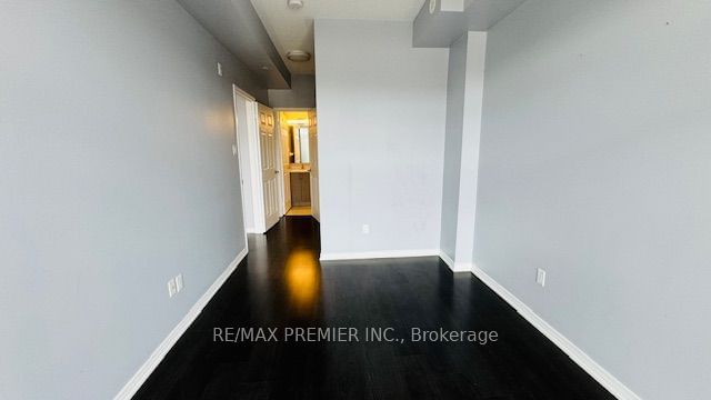 54 Sky Harbour Dr, unit 313 for rent - image #13