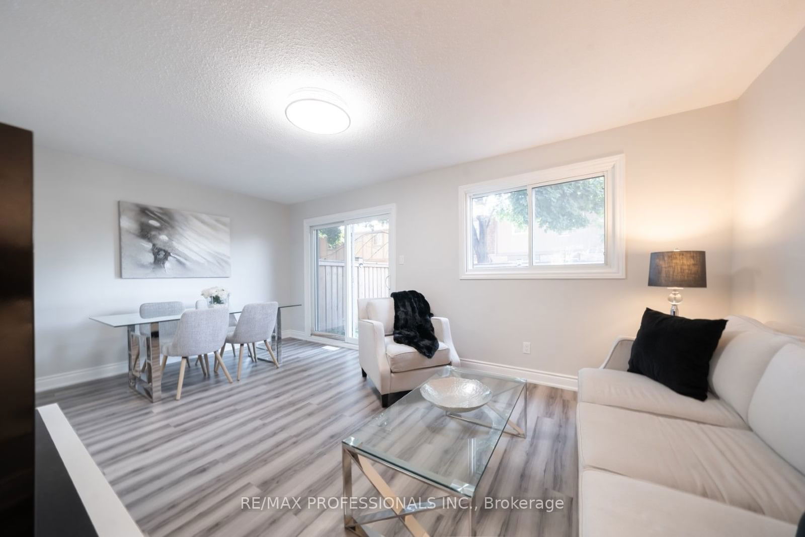 81 Hansen Rd N, unit 89 for sale - image #6