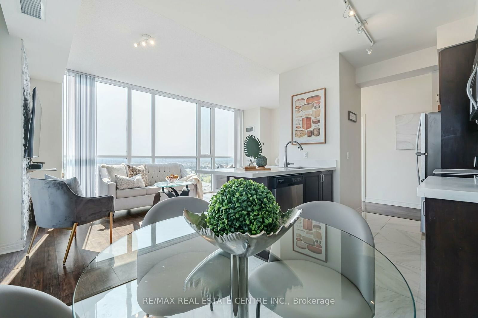 339 Rathburn Rd W, unit 2206 for sale - image #10