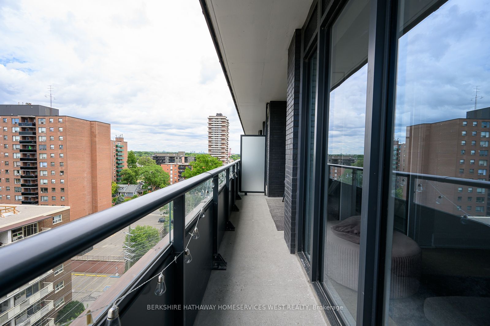 21 Park St E, unit 1009 for sale - image #31