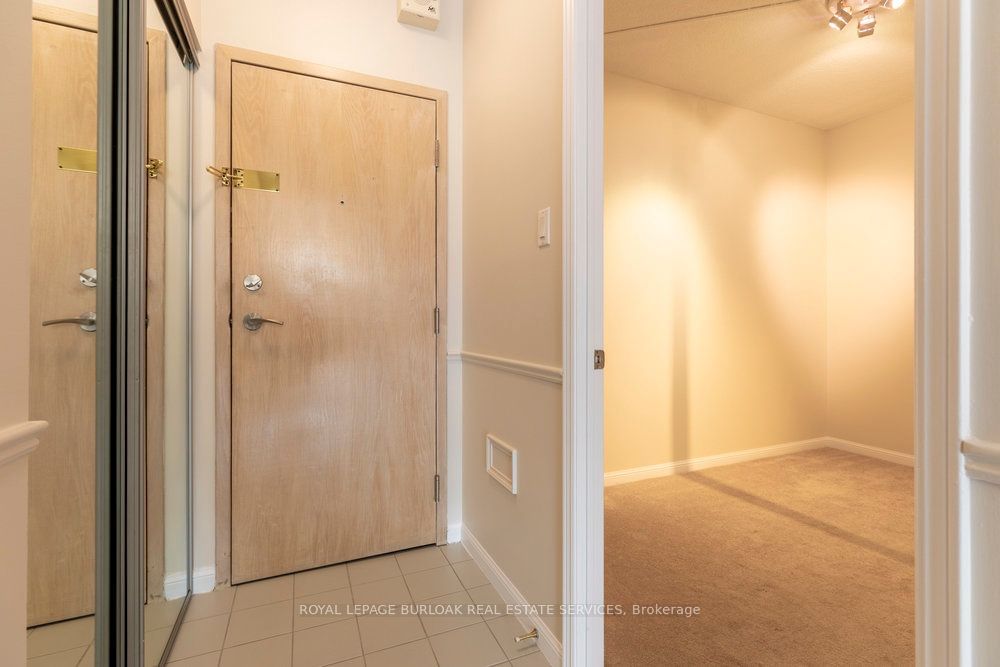 415 Locust St, unit 407 for sale - image #20