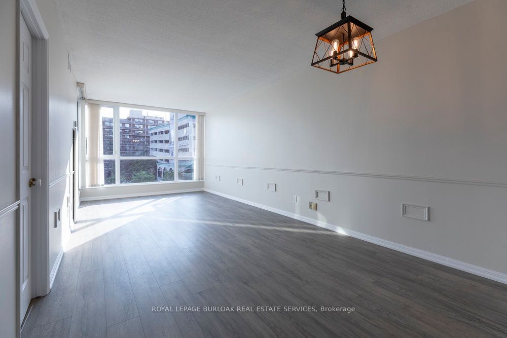 415 Locust St, unit 407 for sale - image #9