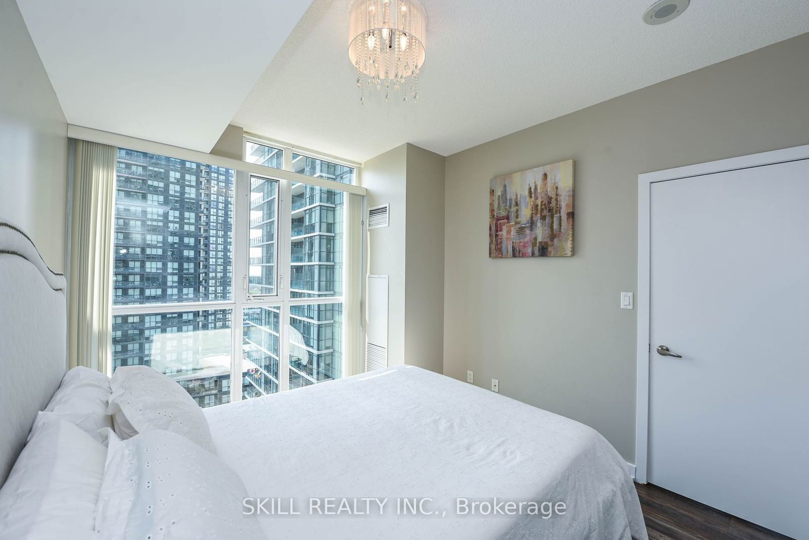 4070 Confederation Pkwy #1504 Pkwy for sale 