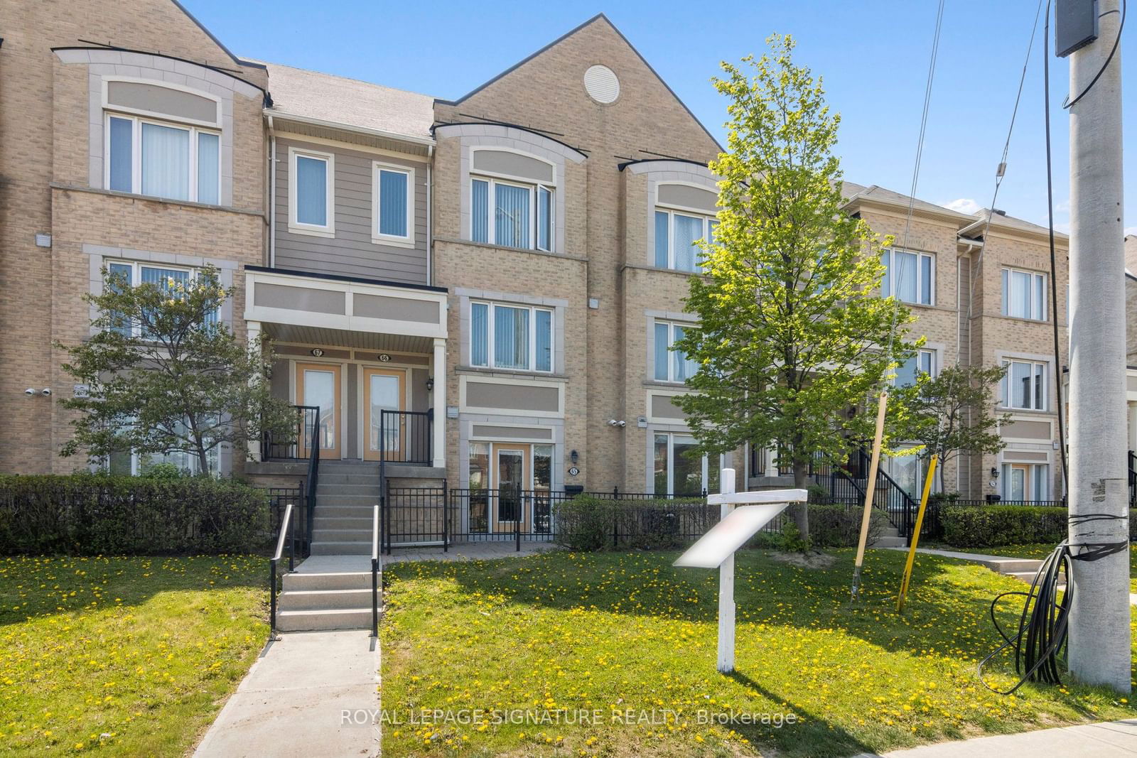 60 Fairwood Circ, unit 65 for sale