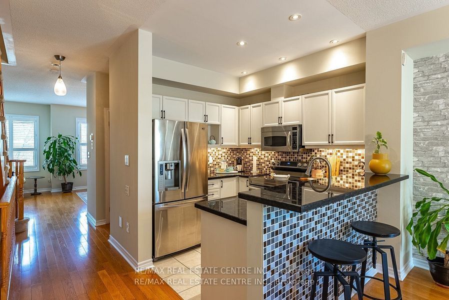 3071 Treadwells Dr, unit 13 for sale - image #24