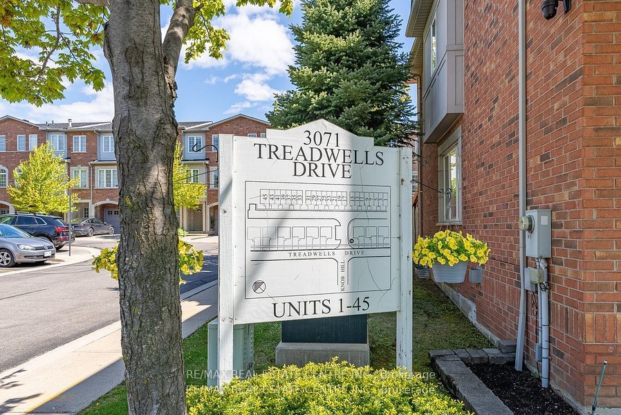 3071 Treadwells Dr, unit 13 for sale