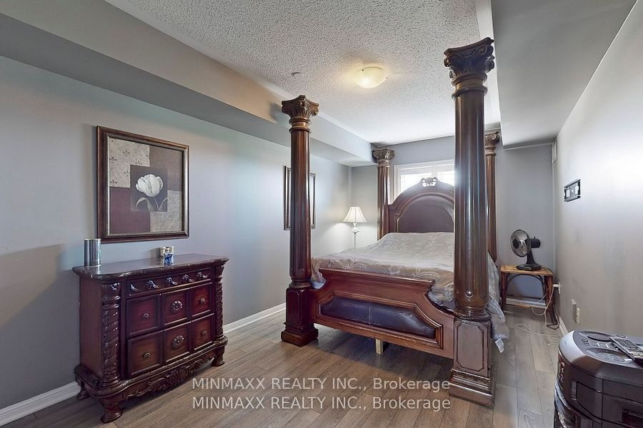 1005 Nadalin Hts, unit 305 for sale - image #19