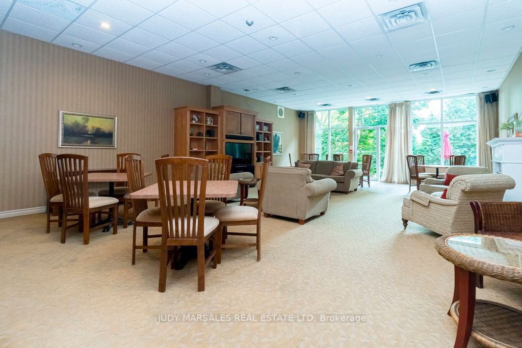 5188 Lakeshore Rd, unit 208 for sale - image #29