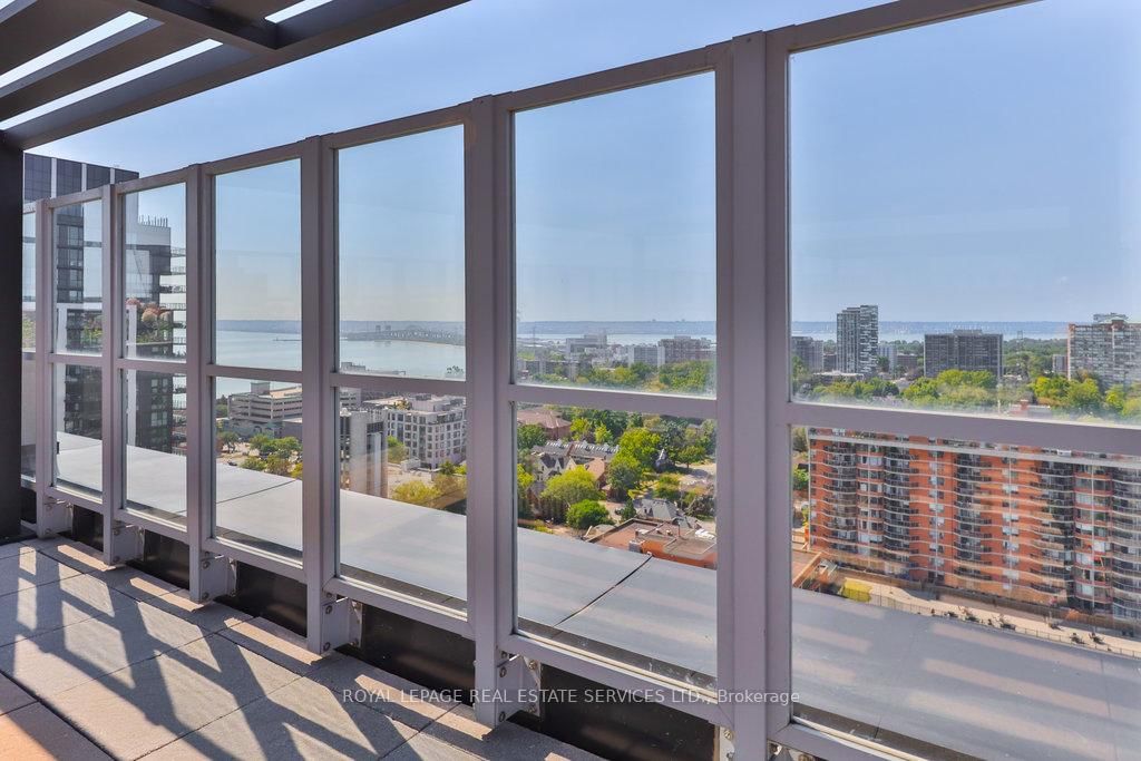 2025 Maria St, unit 406 for sale - image #31