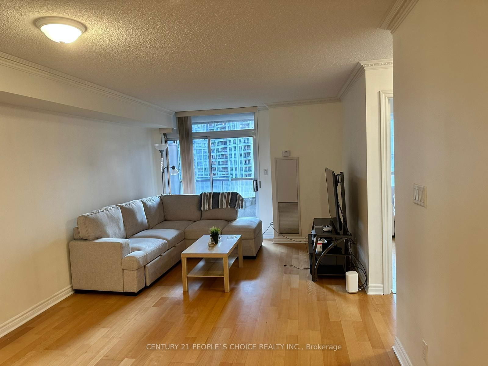 3880 Duke Of York Blvd, unit 1205 for rent