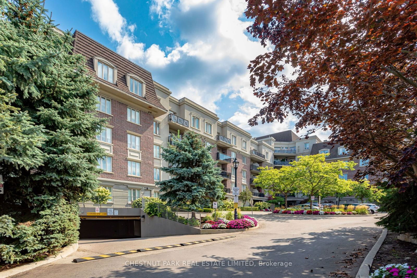 The Dalesford Condos, Etobicoke, Toronto