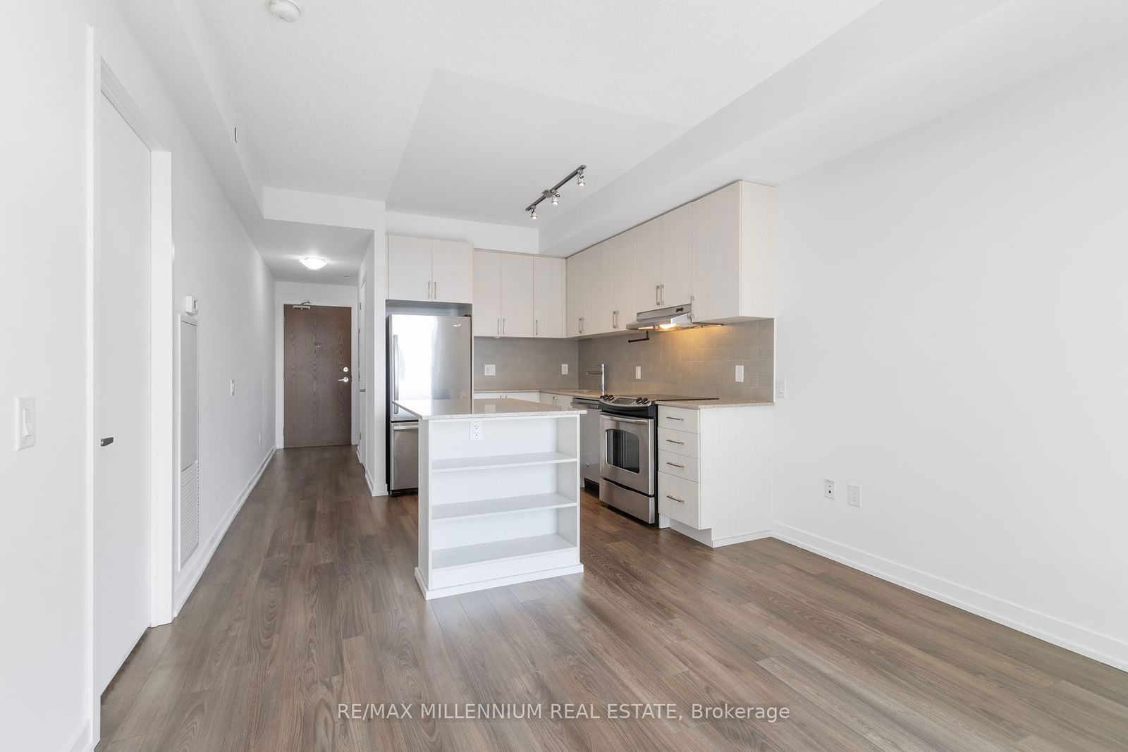 2560 Eglinton Ave W, unit 609 for rent - image #24