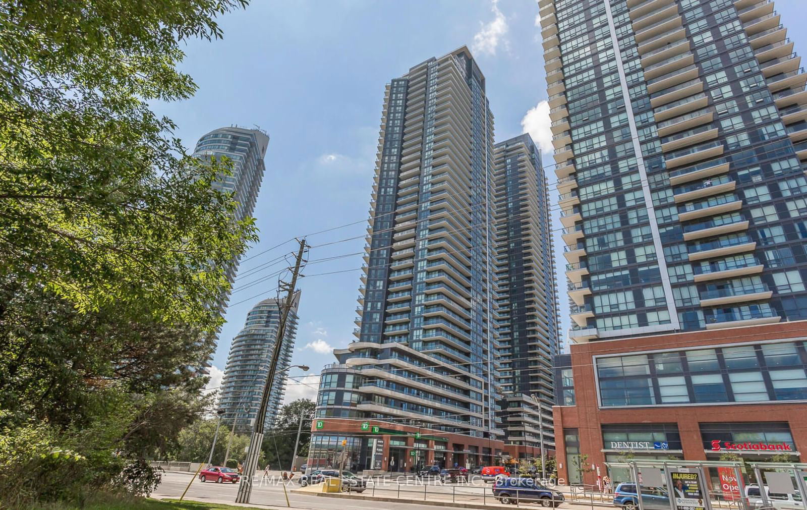 2212 Lakeshore Blvd W, unit 2208 for rent - image #1