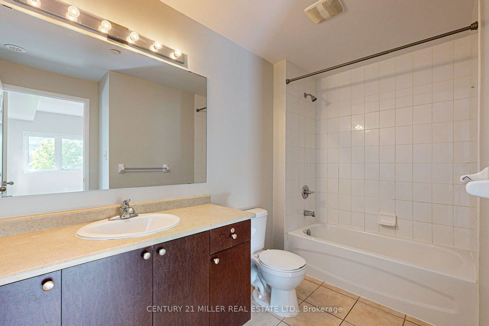 5150 Winston Churchill Blvd, unit 202 for rent - image #18