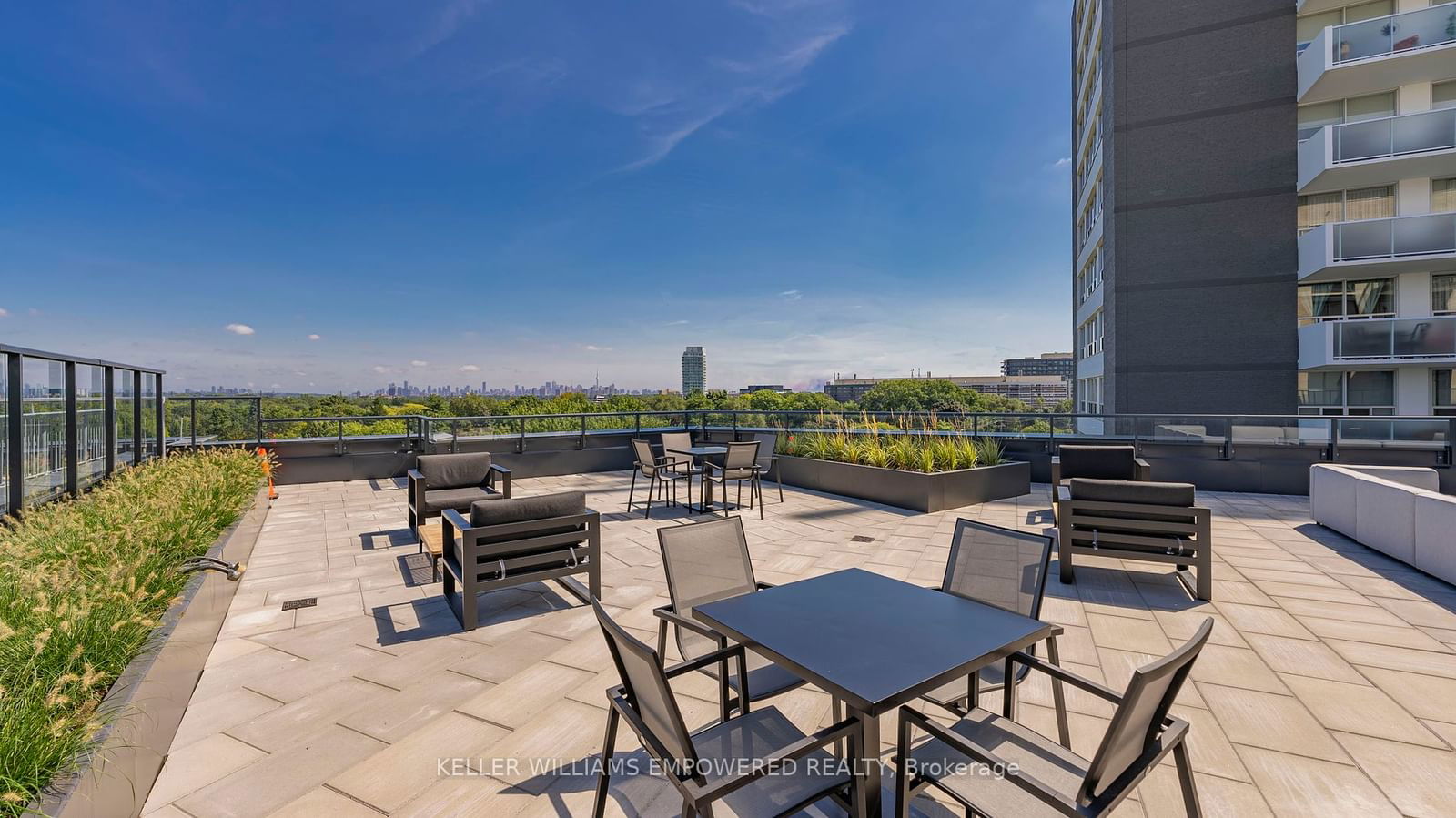 293 The Kingsway, unit 219 for sale - image #24