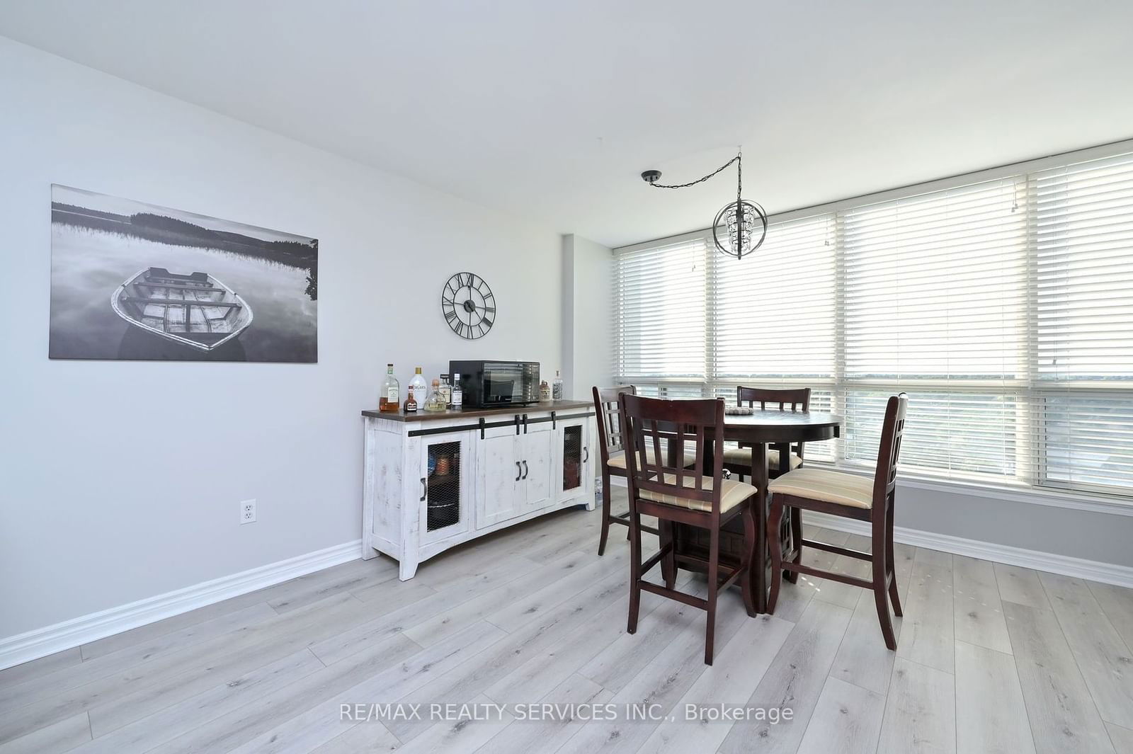 10 Laurelcrest St, unit #1210 for sale