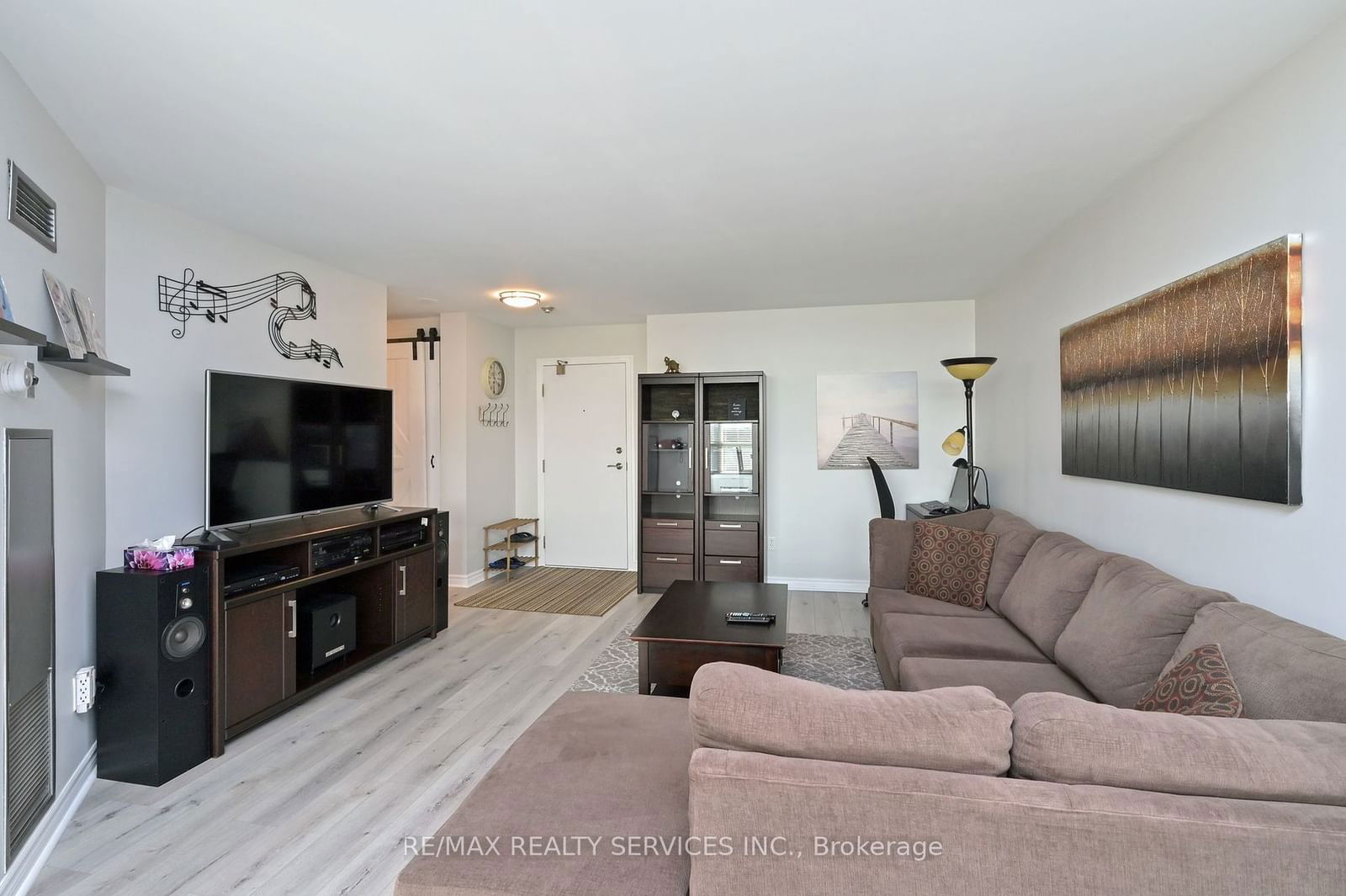 10 Laurelcrest St, unit #1210 for sale - image #8