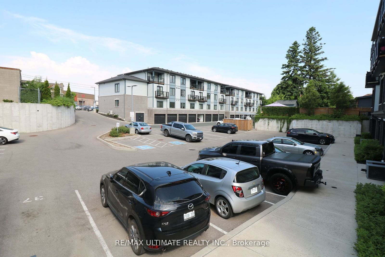 630 Rogers Rd, unit 16 for sale - image #20