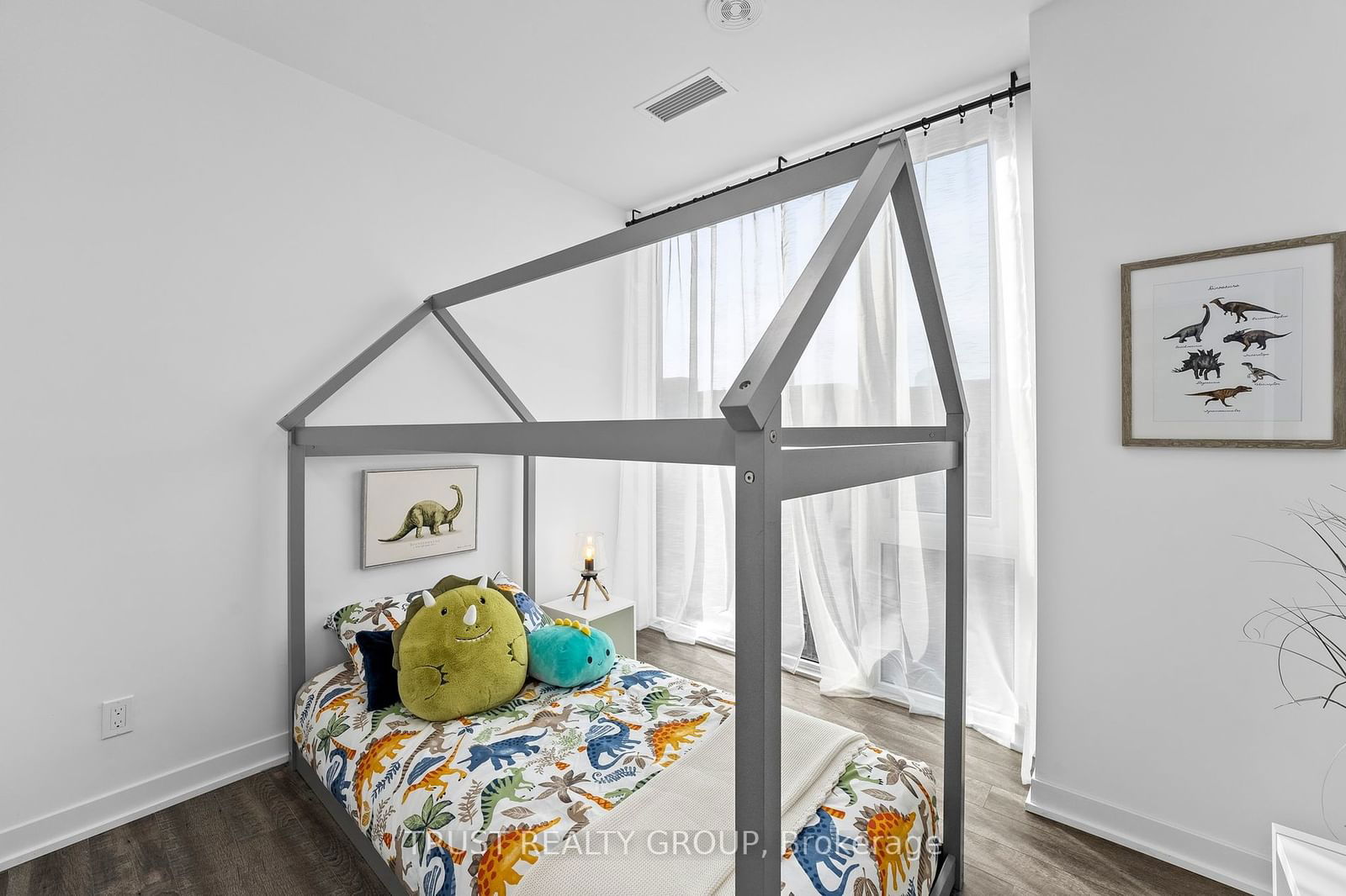 1808 St. Clair Ave W, unit 1104 for sale - image #8