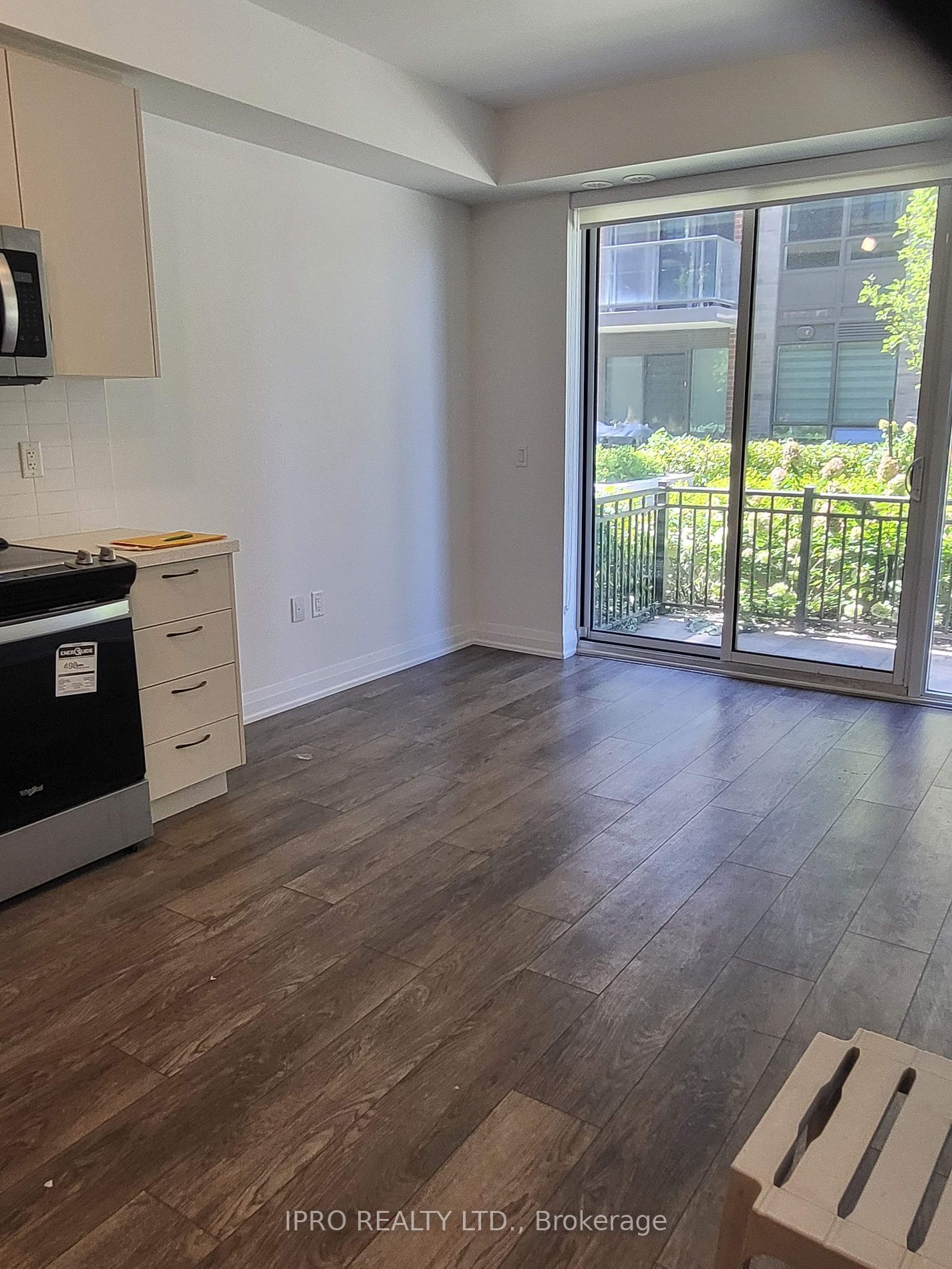 95 Attmar Dr, unit 115 for rent - image #8