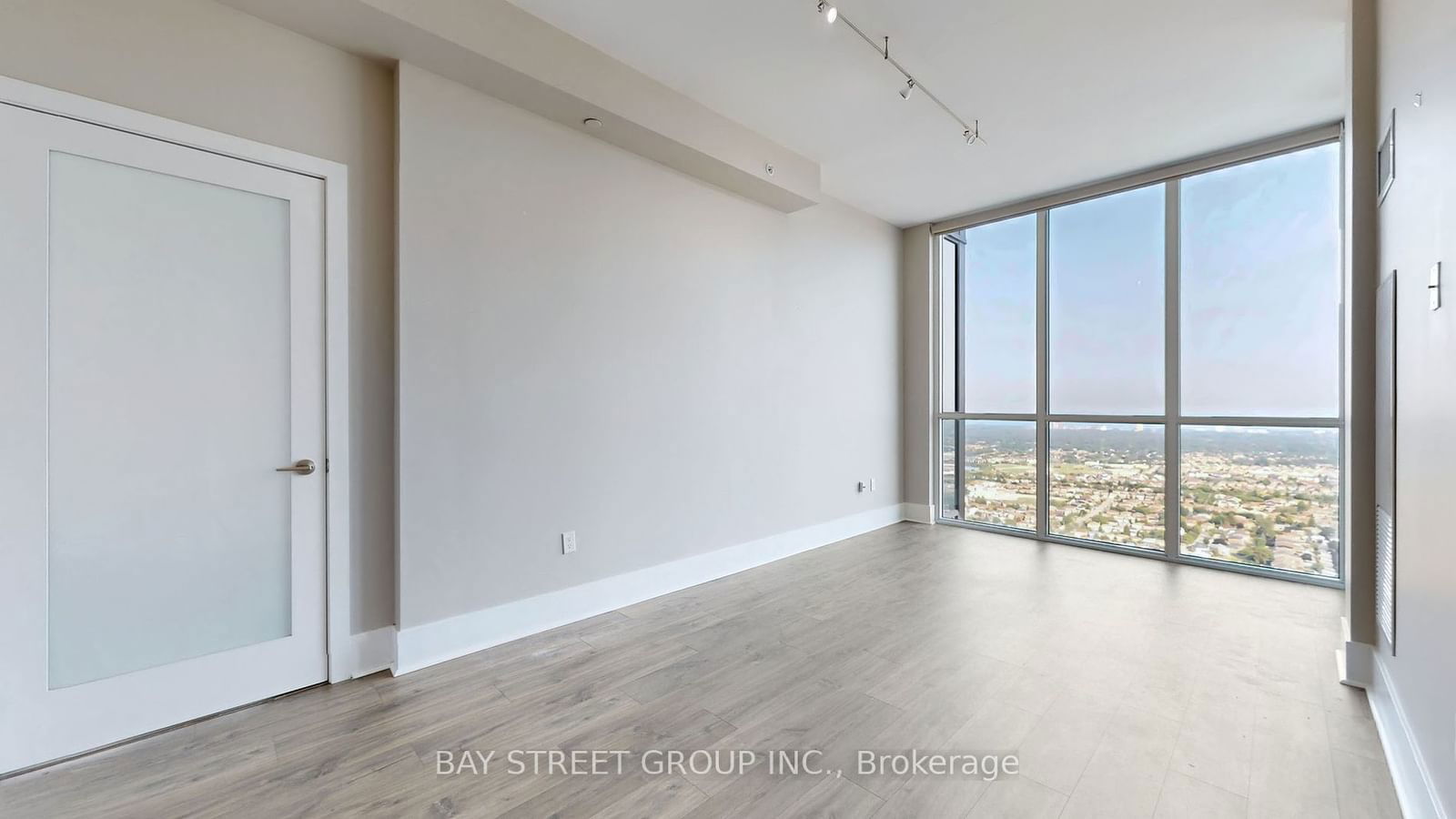 3975 Grand Park Dr, unit 4702 for sale - image #15