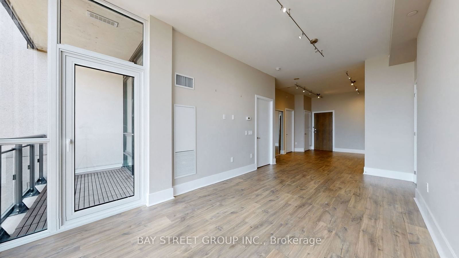 3975 Grand Park Dr, unit 4702 for sale - image #18