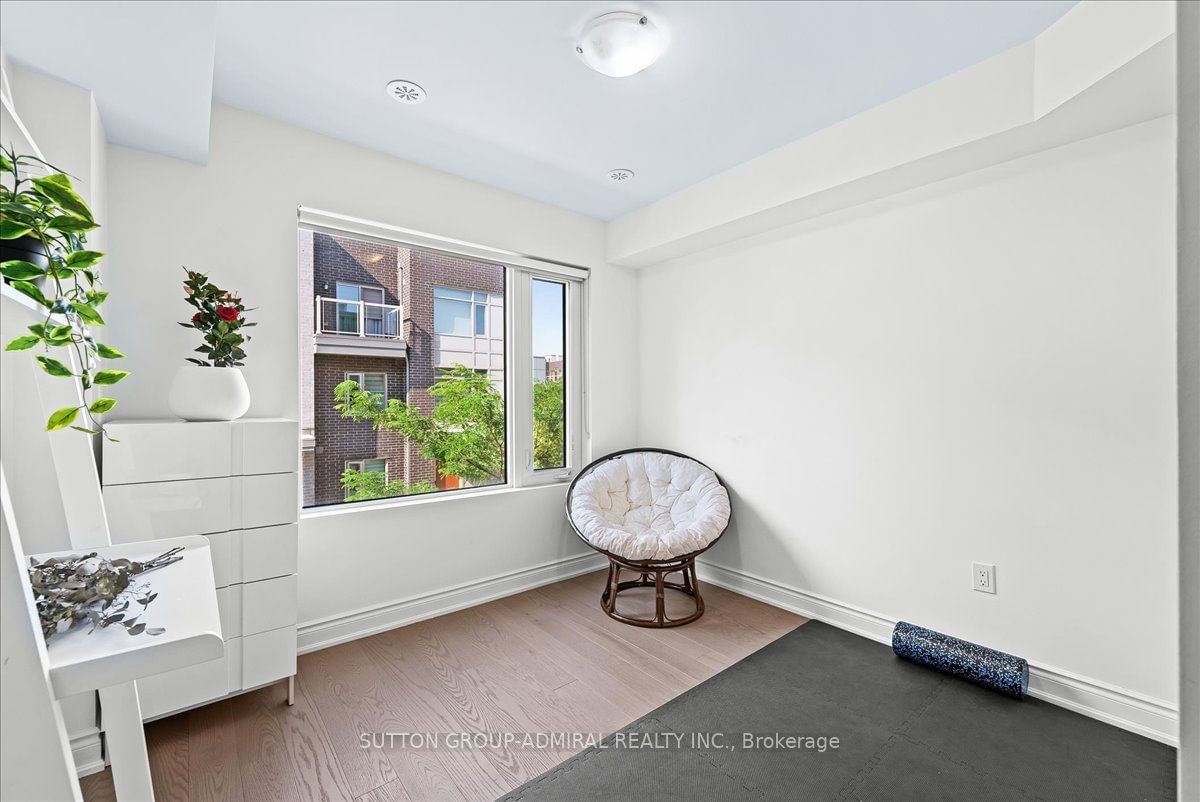 12 Applewood Lane, unit 8 for sale