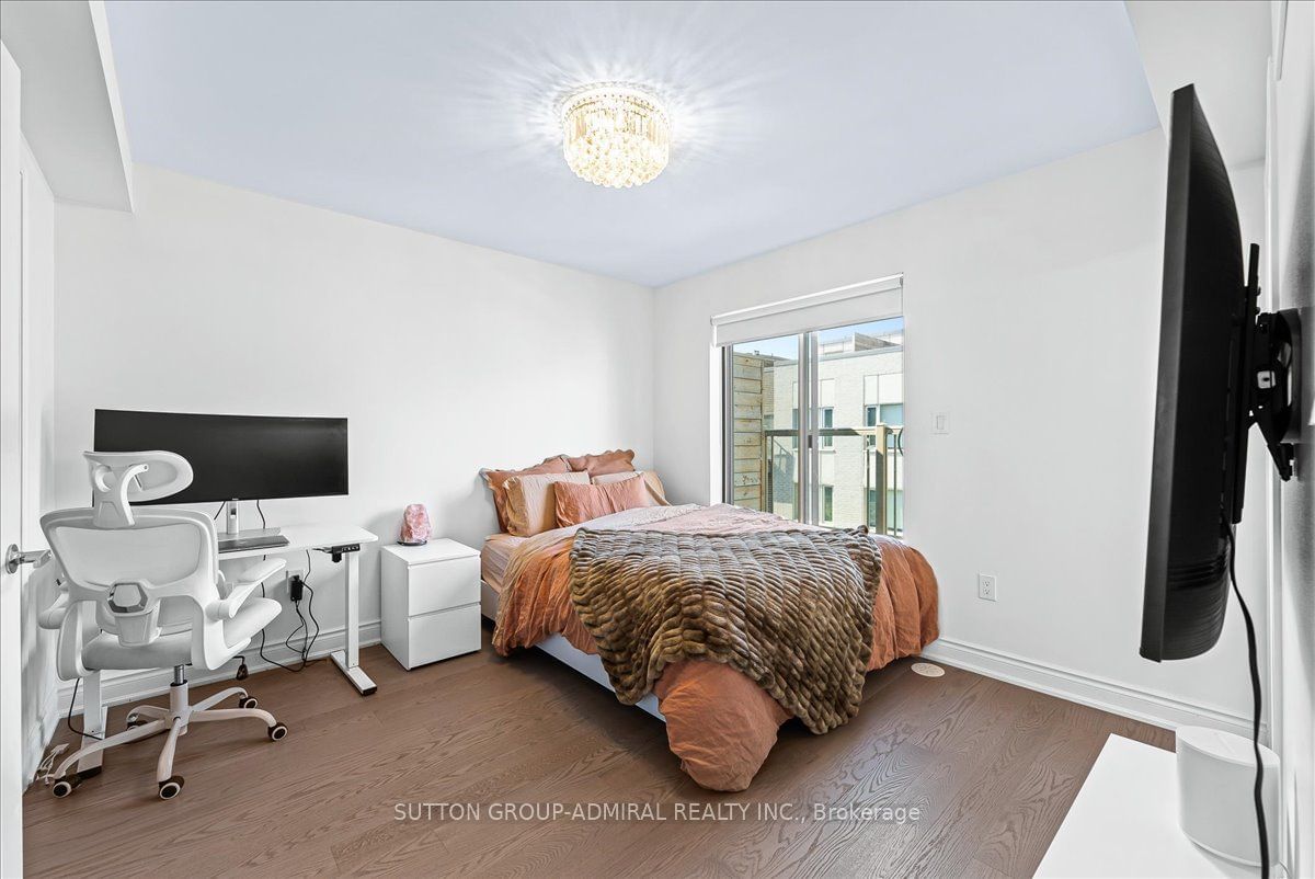 12 Applewood Lane, unit 8 for sale - image #28