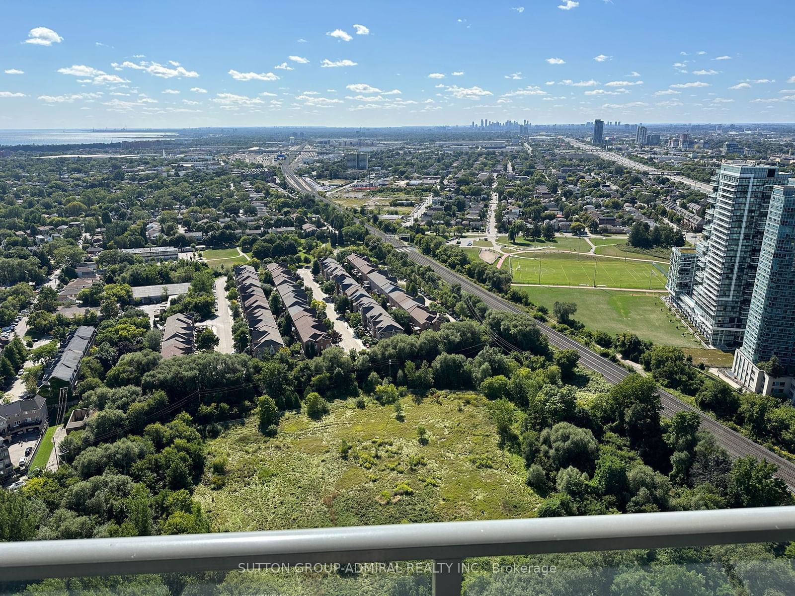 36 Park Lawn Rd, unit 3804 for rent - image #15