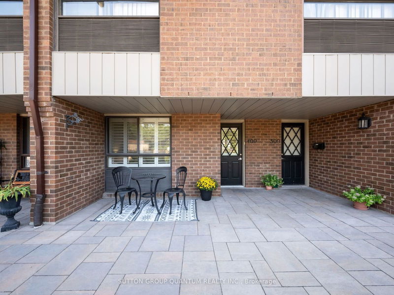 1000 Cedarglen Gate, unit 409 for sale - image #1