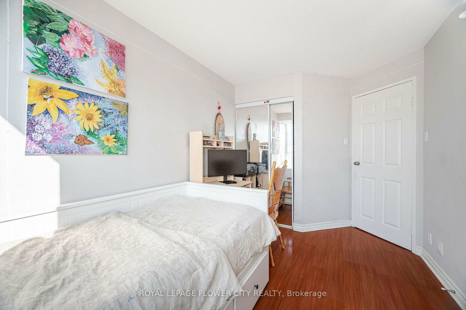 25 Trailwood Dr, unit 304 for sale - image #22