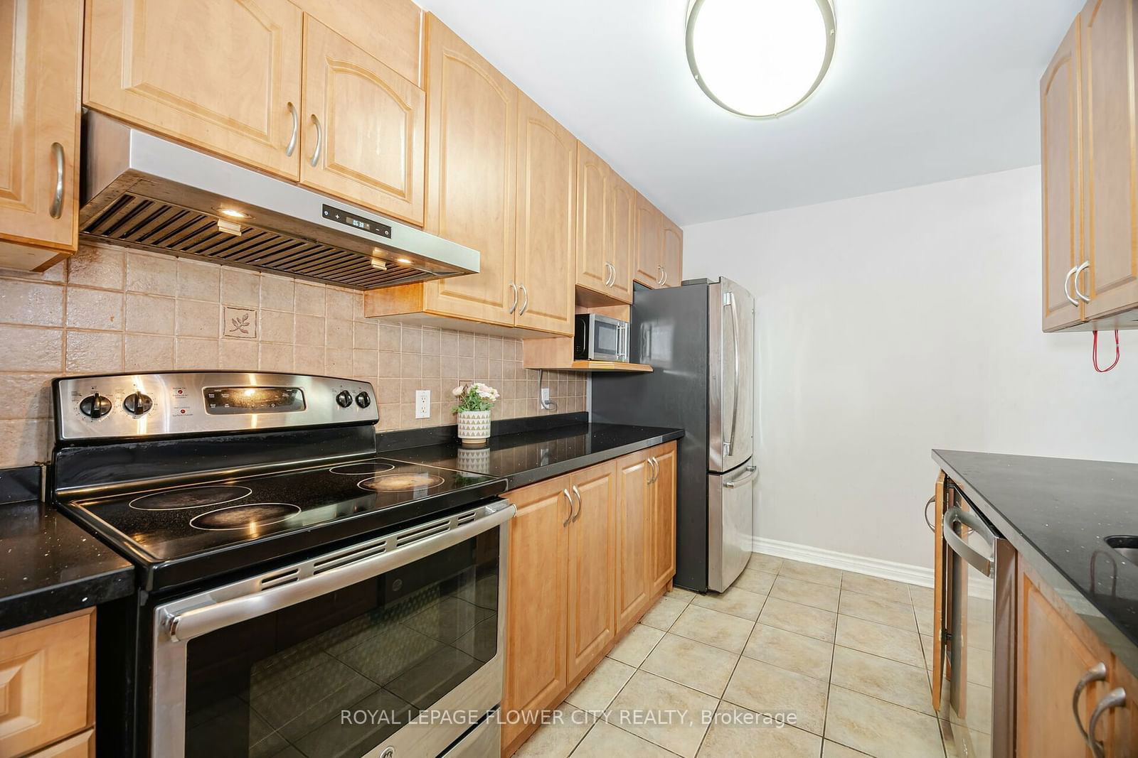 25 Trailwood Dr, unit 304 for sale - image #7