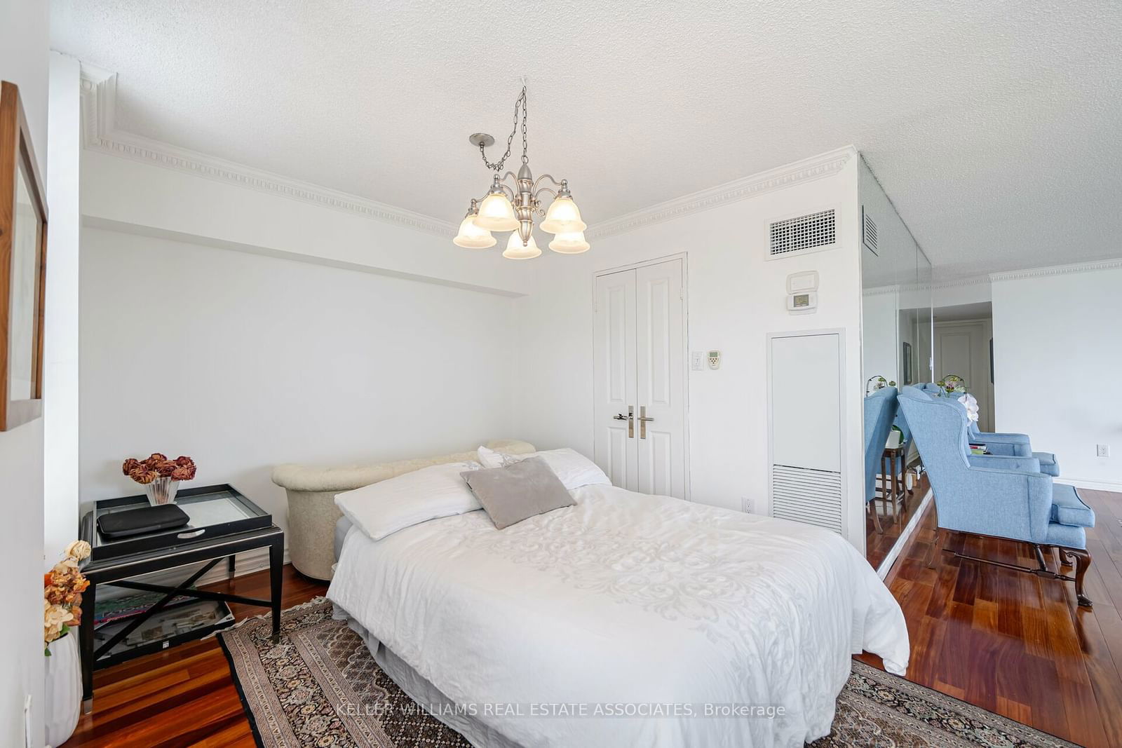 2045 Lake Shore Blvd, unit 806 for sale - image #14