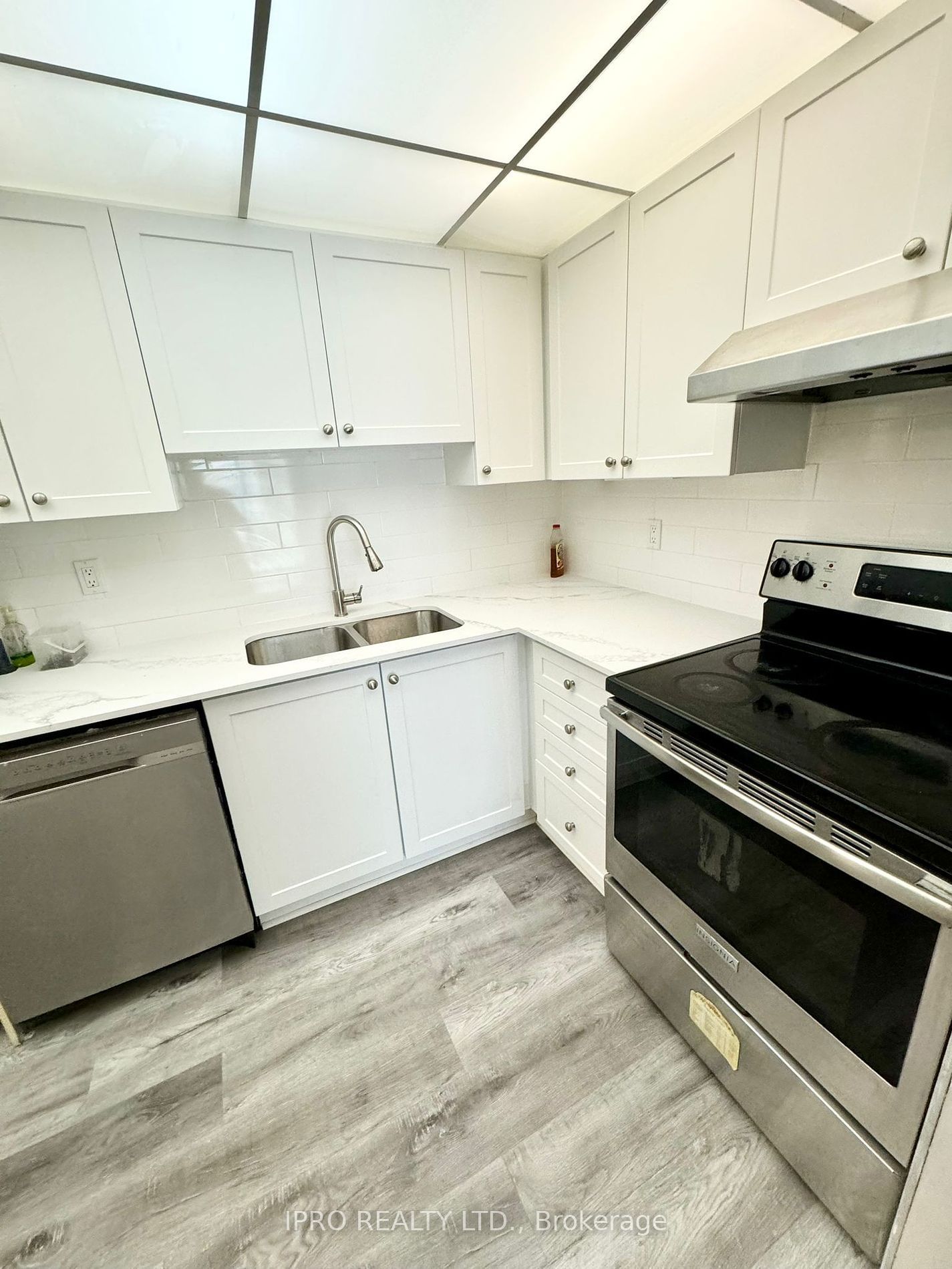 115 Hillcrest Ave, unit 610 for sale - image #10