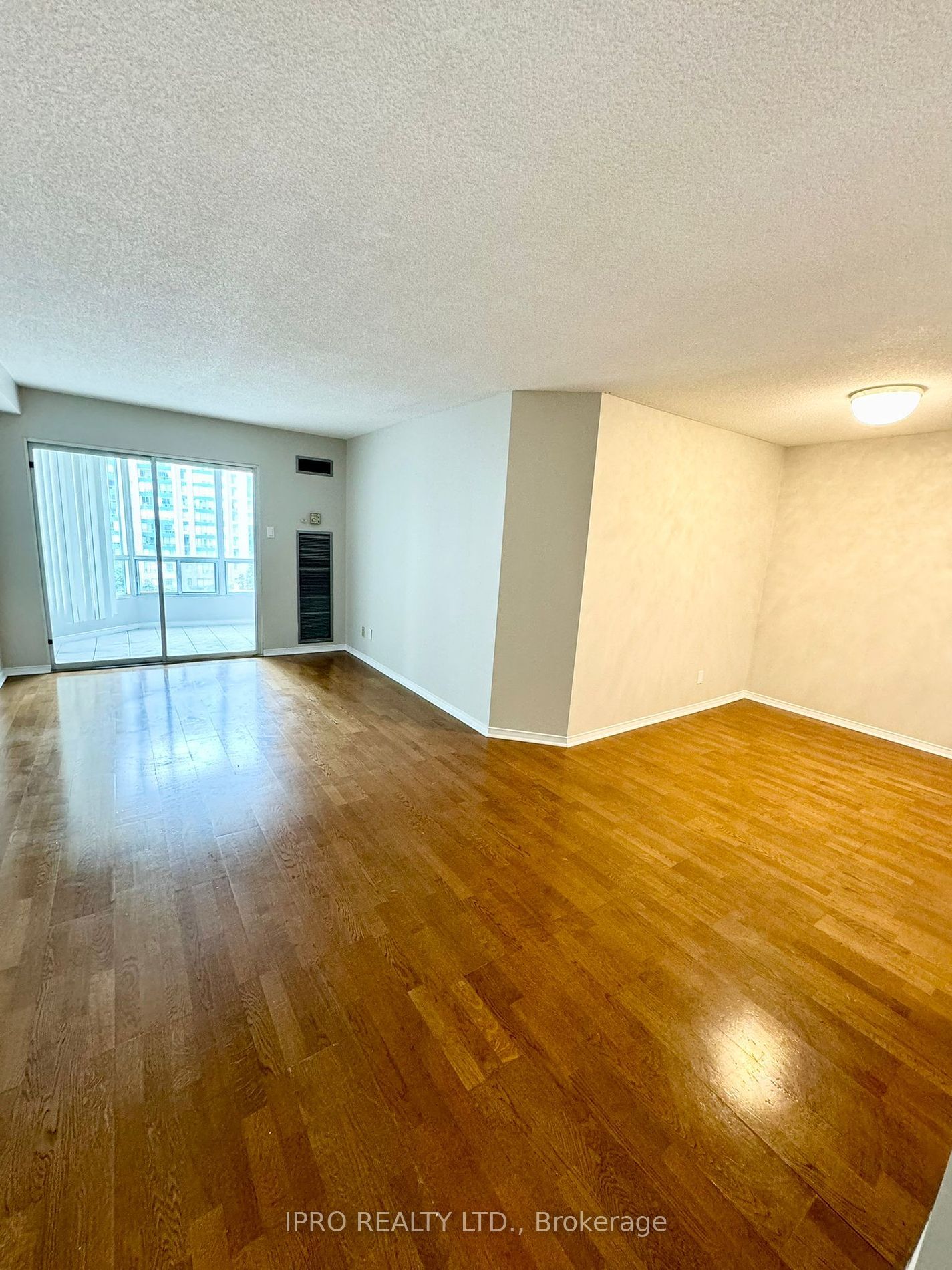 115 Hillcrest Ave, unit 610 for sale - image #14