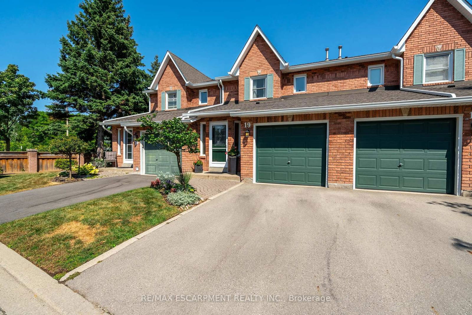 2155 Duncaster Drive Townhomes, Burlington, Toronto