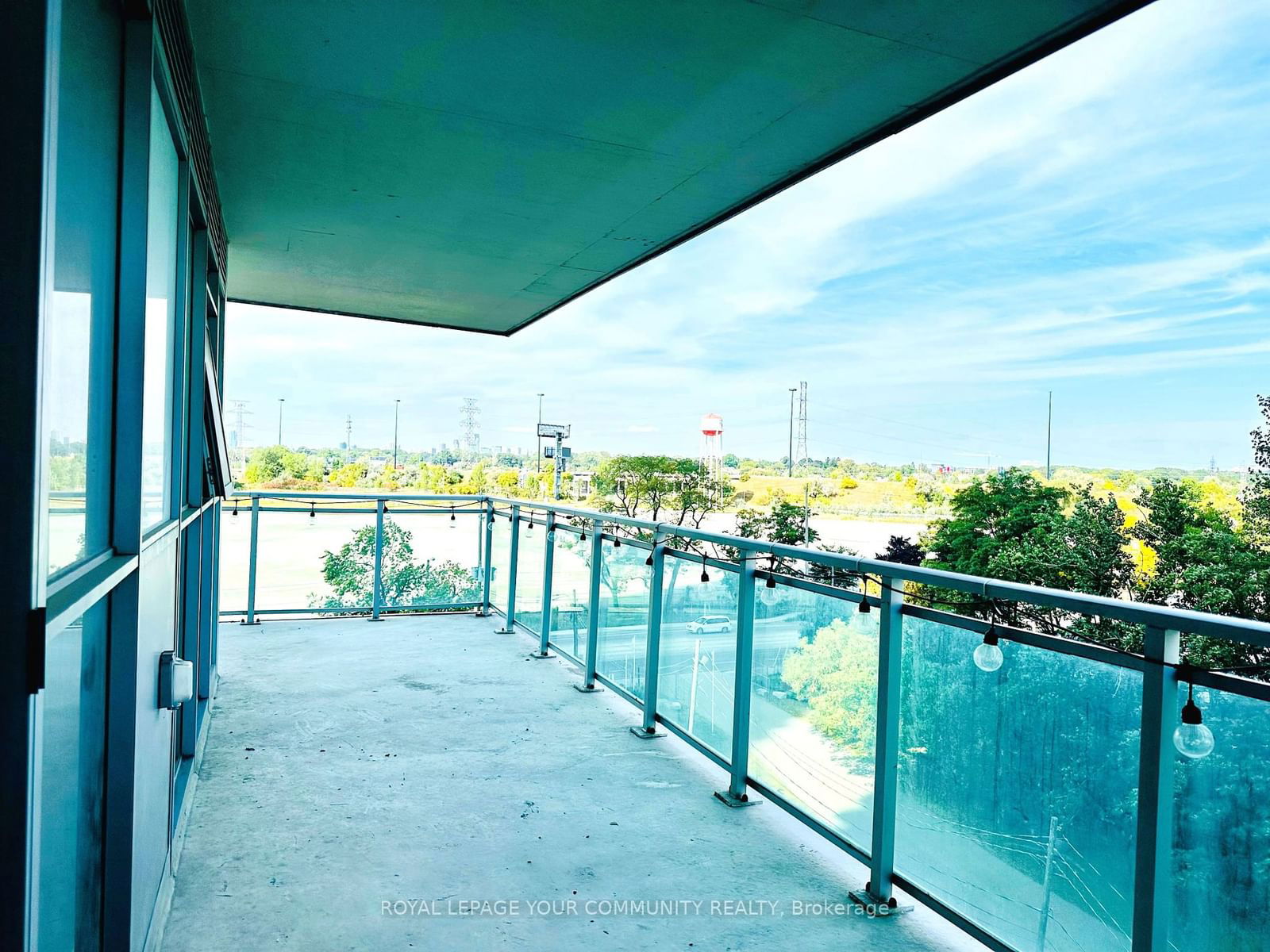 33 Shore Breeze Dr, unit 504 for sale - image #20