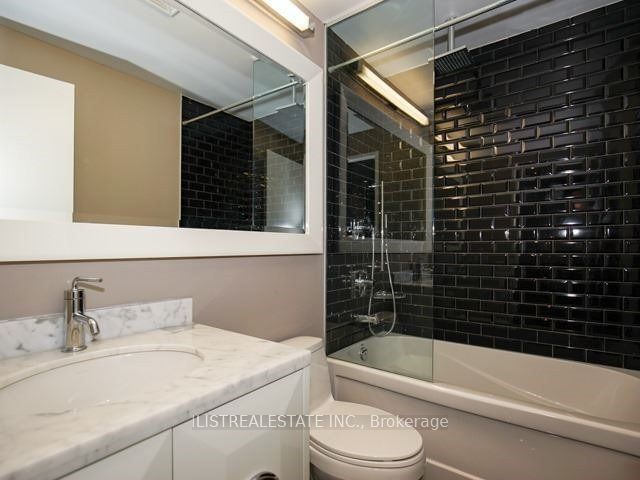 88 Park Lawn Rd, unit 1602 for rent - image #8