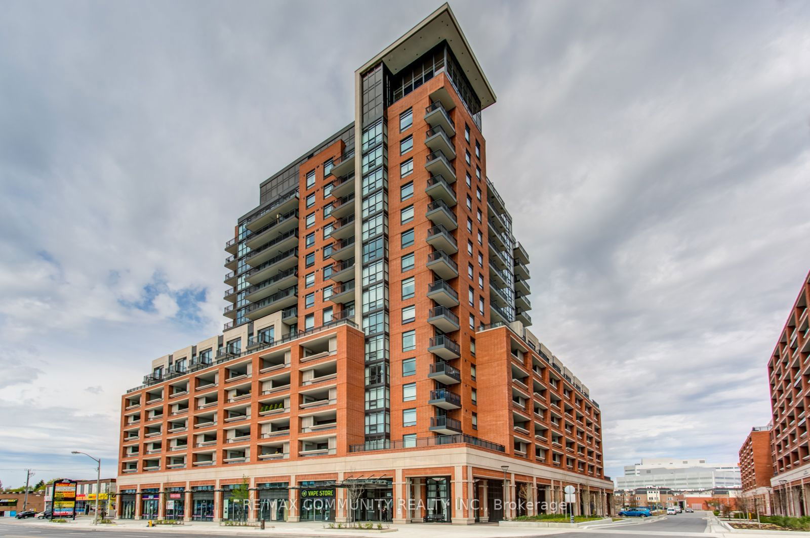 3091 Dufferin St, unit 610 for sale